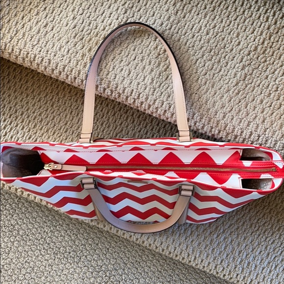 Kate Spade Chevron Tote - Picture 13 of 13